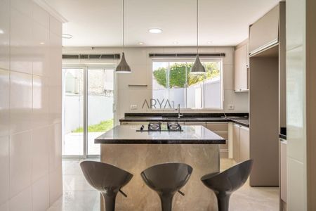 7_photo/94dce608df.539c4e51209a920a-ATLAS-1adf788c-42d1-4361-9df5-99512f3ee555.jpg de casa à venda com 3 quartos, 226m² em Tingui, Curitiba