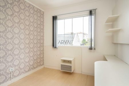 33_photo/94dce608df.539c4e51209a920a-ATLAS-5dbeecbf-dfa7-4ca1-85a2-a283270bbee4.jpg de casa à venda com 3 quartos, 226m² em Tingui, Curitiba