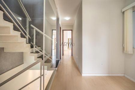 29_photo/94dce608df.539c4e51209a920a-ATLAS-a66bef93-8364-4a19-b1c9-934bb736d926.jpg de casa à venda com 3 quartos, 226m² em Tingui, Curitiba