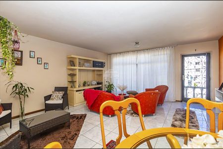 7_photo/94dce6092f.96e81d73ac213d8c-ATLAS-5fe71631-c45c-4ea8-b327-071db4878d1c.jpg de casa à venda com 3 quartos, 177m² em Tingui, Curitiba
