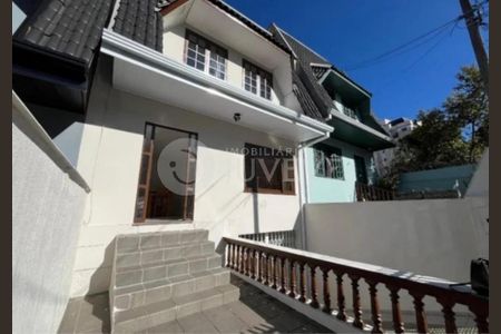 6_photo/94dce60933.93b8fa184532727f-ATLAS-218b29bf-e142-445d-b786-dc26bcfbf4eb.jpg de casa à venda com 3 quartos, 159m² em Tingui, Curitiba