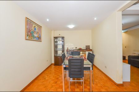 2_photo/94dce60933.93b8fa184532727f-ATLAS-e896e908-15f9-40fb-9f46-ae7bca825e3c.jpg de casa à venda com 3 quartos, 159m² em Tingui, Curitiba