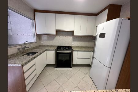 7_photo/94dce6096b.6b2453e70642c87c-ATLAS-601d63d4-7fb7-4d7c-ae8b-e03095c423c2.jpg de casa à venda com 4 quartos, 159m² em Tingui, Curitiba