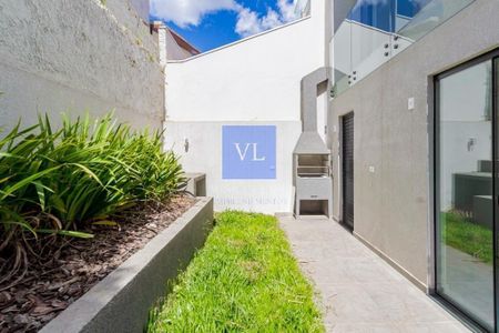 3_photo/94dce609b1.07f29284d16cc936-ATLAS-20579a2e-e760-4beb-8bfa-dc95d71ebc3a.jpg de casa à venda com 3 quartos, 122m² em Tingui, Curitiba