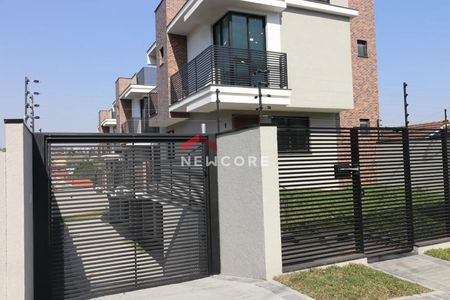 8_photo/94dce609e5.2832257cbb3df2c4-ATLAS-4022158c-1632-421f-a4f9-7686de32a25f.jpg de casa à venda com 3 quartos, 140m² em Tingui, Curitiba