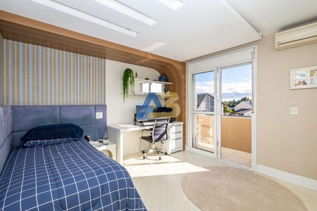 12_photo/94dce60a2d.1aa5b8f538f3adaf-ATLAS-3e539401-b724-445c-b1d7-e00522e3c2ec.jpg de casa à venda com 3 quartos, 220m² em Tingui, Curitiba