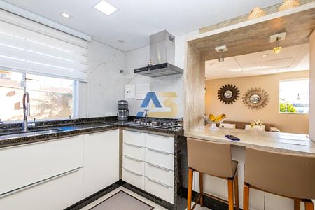 8_photo/94dce60a2d.1aa5b8f538f3adaf-ATLAS-5e5d5a7f-3d02-4216-99e8-275e99748ab2.jpg de casa à venda com 3 quartos, 220m² em Tingui, Curitiba