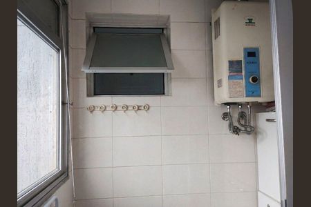 3_photo/94dce60b61.f38e38137a2159e3-ATLAS-90c1e0b9-0817-45e8-8c8b-dd69d1a8c8d9.jpg de apartamento à venda com 3 quartos, 88m² em Bacacheri, Curitiba