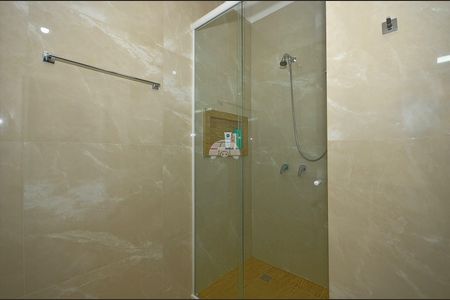 8_photo/94dce60bf3.9802ab21ea498f5c-ATLAS-1d7e1219-057d-420e-9922-54bc56a577f5.jpg de casa à venda com 3 quartos, 192m² em Tingui, Curitiba