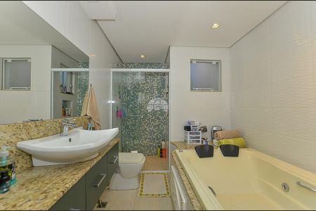 11_photo/94dce60c0f.e359ac866acf85ca-ATLAS-34589458-e2dc-40ac-a27d-bf094a1dd83e.jpg de casa à venda com 3 quartos, 230m² em Tingui, Curitiba