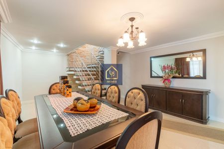 4_photo/94dce60c75.e6f02a1e96aef2b1-ATLAS-9f4daf22-f9ef-4e0f-96df-55c1da92a49e.jpg de casa à venda com 3 quartos, 284m² em Tingui, Curitiba