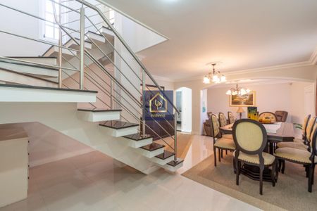 5_photo/94dce60c75.e6f02a1e96aef2b1-ATLAS-c672da47-c4a0-40f5-840b-eb43cdeb3983.jpg de casa à venda com 3 quartos, 284m² em Tingui, Curitiba