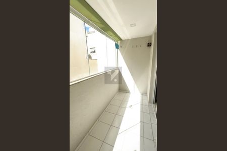 28_photo/94dce60cbd.621ee2e78907adfc-ATLAS-c31bb1db-baf7-497a-9ad4-939c3c2b1fc9.jpg de apartamento à venda com 2 quartos, 57m² em Tingui, Curitiba