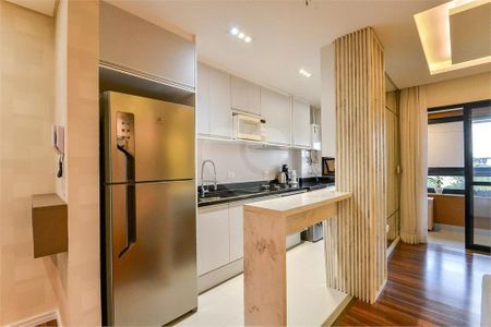 20_photo/94dce60cdd.f87c5f63b588f4d4-ATLAS-33c6dc64-5c97-4487-9c86-5bfd0c24e8e9.jpg de apartamento à venda com 3 quartos, 72m² em Tingui, Curitiba