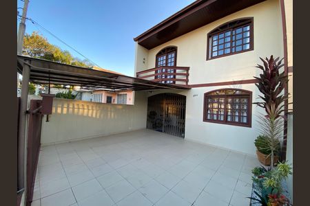 5_photo/94dce60d01.3c20d05746a6d1b7-ATLAS-8d8fcbf8-8df0-41e4-ab84-e772025a7c01.jpg de casa à venda com 3 quartos, 206m² em Tingui, Curitiba