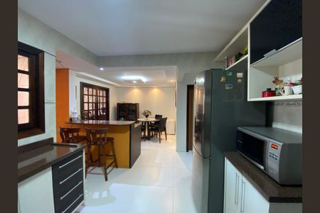 3_photo/94dce60d01.3c20d05746a6d1b7-ATLAS-dc6b4e7b-2a8e-4c7e-8e89-c439f60eb983.jpg de casa à venda com 3 quartos, 206m² em Tingui, Curitiba