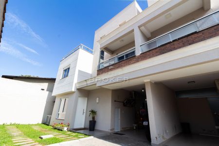 8_photo/94dce60d77.0473144d3f262afb-ATLAS-5d5c552b-d903-4838-b4ec-631230f7d4e5.jpg de casa à venda com 3 quartos, 158m² em Tingui, Curitiba