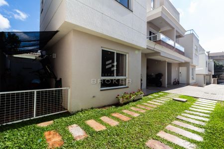 4_photo/94dce60d77.0473144d3f262afb-ATLAS-66f85527-6695-4b68-9d2e-0acdbf9e29de.jpg de casa à venda com 3 quartos, 158m² em Tingui, Curitiba