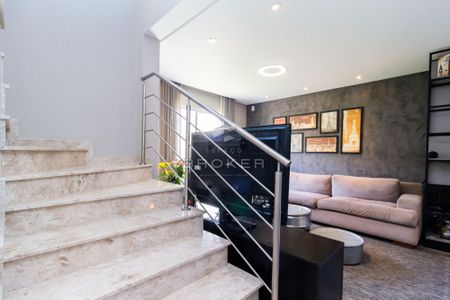 5_photo/94dce60d77.0473144d3f262afb-ATLAS-ddcfce1c-a4e0-4c49-aa42-ca1dc514a3ec.jpg de casa à venda com 3 quartos, 158m² em Tingui, Curitiba