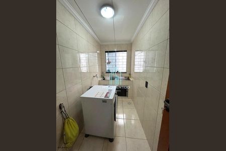 37_photo/94dce60e27.5a85c5bdfef41cf9-ATLAS-0194adac-7c77-4d6e-b3bb-b10b0f30900e.jpg de casa à venda com 4 quartos, 187m² em Atuba, Curitiba