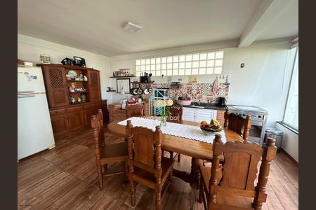 29_photo/94dce60e27.5a85c5bdfef41cf9-ATLAS-091ae21b-2552-4fb6-9f4e-01dfc34402c4.jpg de casa à venda com 4 quartos, 187m² em Atuba, Curitiba