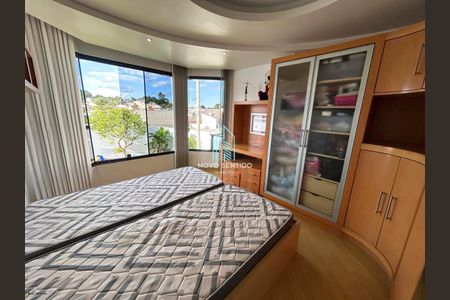 23_photo/94dce60e27.5a85c5bdfef41cf9-ATLAS-2804d5ff-2c65-444b-8630-1e5b0bc7967c.jpg de casa à venda com 4 quartos, 187m² em Atuba, Curitiba