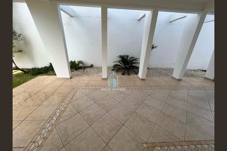 7_photo/94dce60e27.5a85c5bdfef41cf9-ATLAS-86ccaaf7-8388-49cc-abb2-916a4afab68f.jpg de casa à venda com 4 quartos, 187m² em Atuba, Curitiba