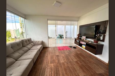 28_photo/94dce60e27.5a85c5bdfef41cf9-ATLAS-d1895fe0-e355-46fa-9c9b-5edf12a8a02d.jpg de casa à venda com 4 quartos, 187m² em Atuba, Curitiba