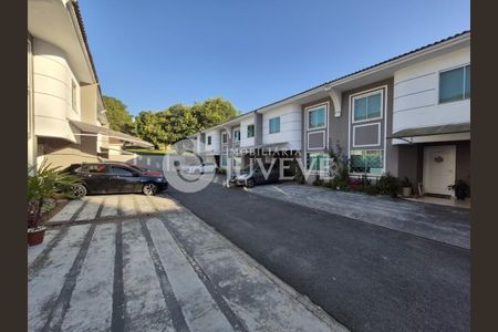 39_photo/94dce60f01.33f91726e55011f0-ATLAS-ae1ad0e2-77e6-4a10-b26c-b19c0fd2ecfa.jpg de casa para alugar com 3 quartos, 101m² em Atuba, Curitiba