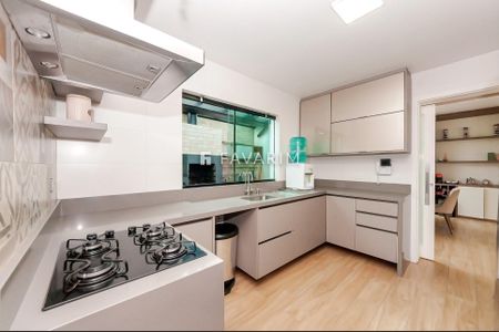 3_photo/94dce60fc1.8d9d2e8c4e07ca84-ATLAS-124a5deb-c2b7-4d1c-862a-fb4d6ed90362.jpg de casa à venda com 3 quartos, 224m² em Atuba, Curitiba