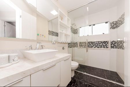 6_photo/94dce60fc1.8d9d2e8c4e07ca84-ATLAS-3754f142-d0dc-4fbc-b567-e714b32f9baf.jpg de casa à venda com 3 quartos, 224m² em Atuba, Curitiba