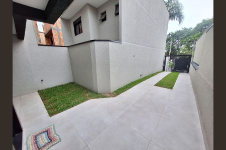 2_photo/94dce6103d.0f81dd1a9a4f6ffb-ATLAS-ca8daa05-42a1-45a0-a5ef-24225e7824e5.jpg de casa à venda com 3 quartos, 145m² em Atuba, Curitiba