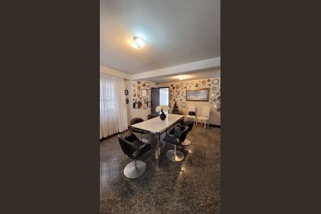 3_photo/94dce6103f.d860d137df15aeab-ATLAS-14248982-fe3b-437f-bbb0-c3f98df64e2d.jpg de casa à venda com 4 quartos, 359m² em Atuba, Curitiba