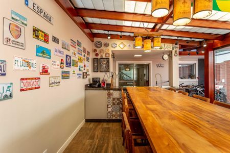 11_photo/94dce610b1.edd70d48d2b833bd-ATLAS-407a2c8e-e958-4f7d-b3a8-6ccbda38be79.jpg de casa à venda com 3 quartos, 196m² em Atuba, Curitiba