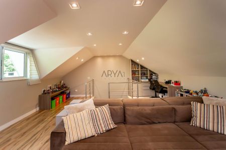 12_photo/94dce610b1.edd70d48d2b833bd-ATLAS-47db7bbc-2b07-4f45-a326-be1a9f772787.jpg de casa à venda com 3 quartos, 196m² em Atuba, Curitiba