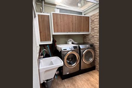 8_photo/94dce610f7.bb2cfda027800a9a-ATLAS-dbd418d5-5435-43ec-a1b5-ddca091f11d0.jpg de casa à venda com 4 quartos, 190m² em Atuba, Curitiba