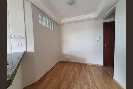 6_photo/94dce61299.967bb43d6f31e30b-ATLAS-cac1948e-bdb8-43ed-a4d3-29b0eafe27ab.jpg de apartamento para alugar com 2 quartos, 50m² em Tingui, Curitiba