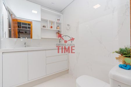 33_photo/94dce61299.dcaaaf9a7a00eb3d-ATLAS-03b6e147-8cd1-4a24-9bad-2d452e2d789b.jpg de casa à venda com 3 quartos, 240m² em Tingui, Curitiba