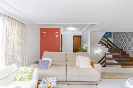 10_photo/94dce61299.dcaaaf9a7a00eb3d-ATLAS-3594c32b-066a-4ac8-b5bb-59c3151b69df.jpg de casa para alugar com 3 quartos, 270m² em Tingui, Curitiba