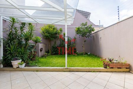 46_photo/94dce61299.dcaaaf9a7a00eb3d-ATLAS-5c86dc30-5e6c-45d8-9ce3-07fb85e1ce4b.jpg de casa à venda com 3 quartos, 240m² em Tingui, Curitiba