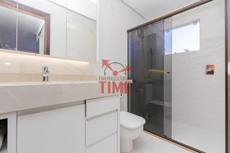 6_photo/94dce61299.dcaaaf9a7a00eb3d-ATLAS-a3d9b886-01ca-48cb-9905-9e735180ea48.jpg de casa à venda com 3 quartos, 240m² em Tingui, Curitiba