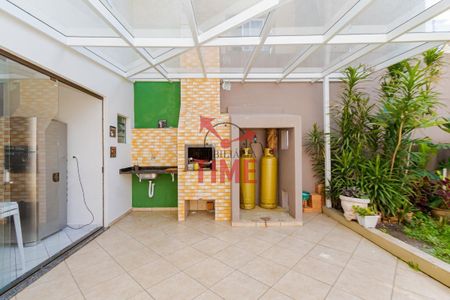 48_photo/94dce61299.dcaaaf9a7a00eb3d-ATLAS-e03b8ef4-64eb-4256-a258-8b6dfb4f78a3.jpg de casa à venda com 3 quartos, 240m² em Tingui, Curitiba