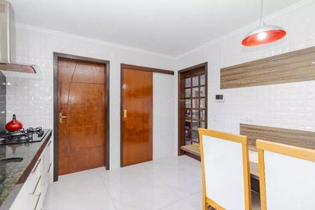 13_photo/94dce61299.dcaaaf9a7a00eb3d-ATLAS-e65cf100-2d2e-45c9-b880-42dfbdd0a8b3.jpg de casa para alugar com 3 quartos, 270m² em Tingui, Curitiba