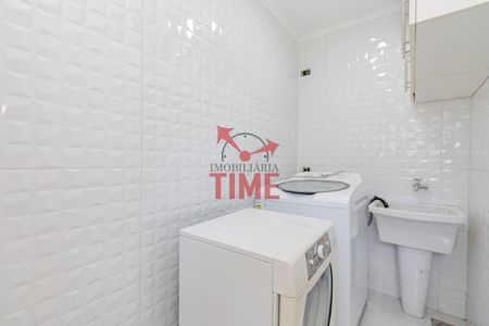 42_photo/94dce61299.dcaaaf9a7a00eb3d-ATLAS-e8733f59-0283-482c-829d-4e4122de627e.jpg de casa à venda com 3 quartos, 240m² em Tingui, Curitiba