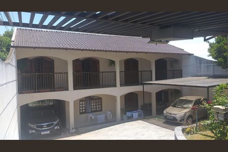 3_photo/94dce612b9.59b9fa3339c8dcb8-ATLAS-16c54429-246c-4d45-83a7-b8a4475bf8e1.jpg de casa à venda com 6 quartos, 300m² em Tingui, Curitiba