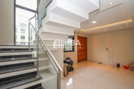 16_photo/94dce612bb.aee49e73b172d5f5-ATLAS-a6fd67cd-e488-4147-9516-8886edde0d56.jpg de casa à venda com 0 quarto, 161m² em Tingui, Curitiba