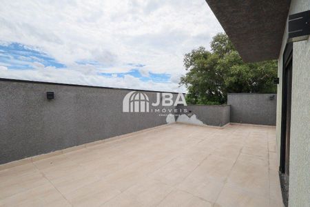 29_photo/94dce612bb.aee49e73b172d5f5-ATLAS-d7d3f3bc-8653-4b00-8251-32db2284a84e.jpg de casa à venda com 0 quarto, 161m² em Tingui, Curitiba