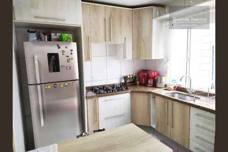 9_photo/94dce612f5.b6dfbb00e8d9f91e-ATLAS-64162286-2a3a-48da-afd2-03dd13acdda3.jpg de casa à venda com 3 quartos, 135m² em Tingui, Curitiba