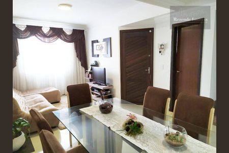 4_photo/94dce612f5.b6dfbb00e8d9f91e-ATLAS-ac7c6ca5-2506-49f2-ad39-d6c2a934c67f.jpg de casa à venda com 3 quartos, 135m² em Tingui, Curitiba