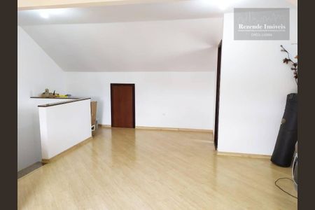 3_photo/94dce612f5.b6dfbb00e8d9f91e-ATLAS-b3244685-e221-4988-84e3-dab06b40a025.jpg de casa à venda com 3 quartos, 135m² em Tingui, Curitiba